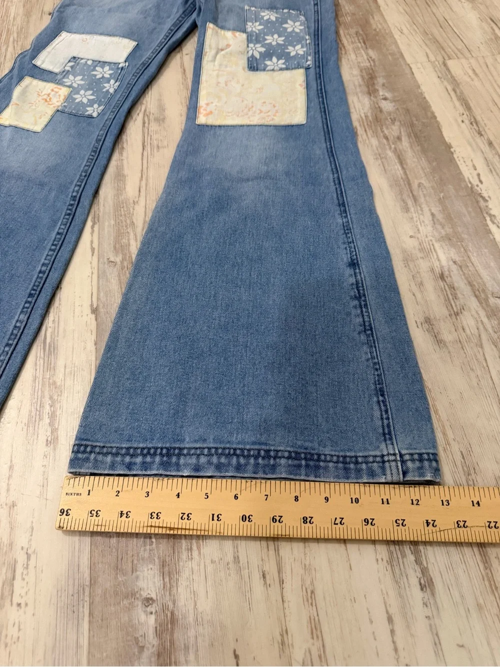 Billabong Wrangler Women's Blue Denim Patchwork Flared Jeans Pockets 27 - Picture 4 of 12